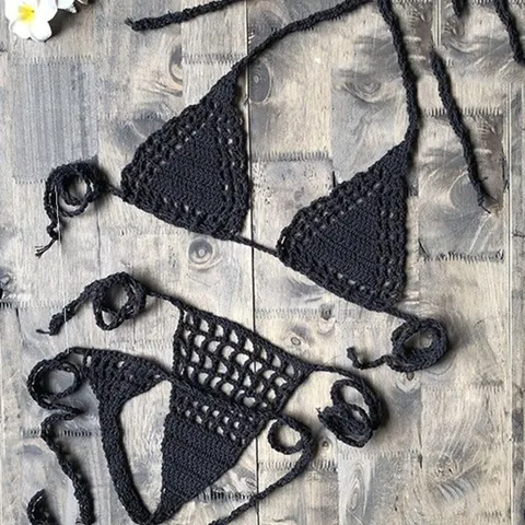 String-Bikini