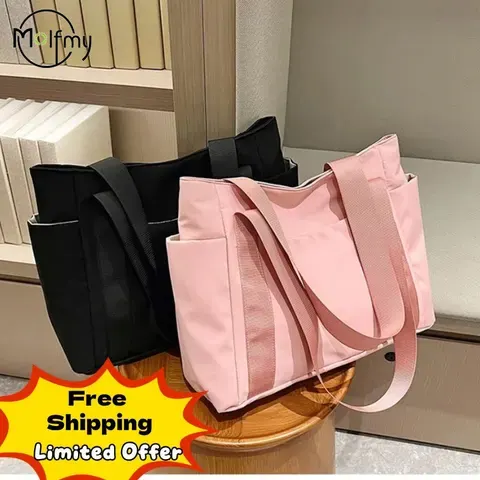 Nylon-Handtasche