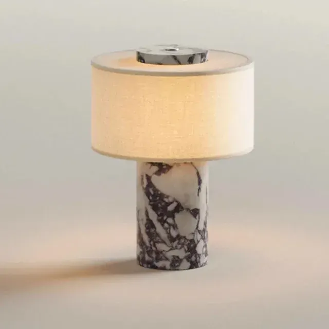 Tischlampe 1