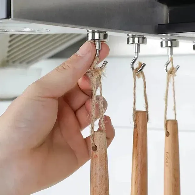 Heavy-Duty Magnetic Hooks 4