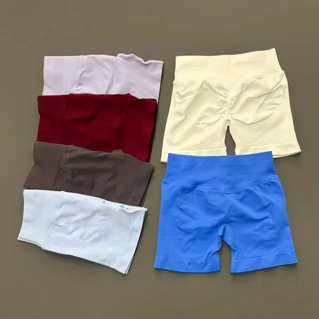 Women's Seamless Sports Shorts with Tummy Control 1