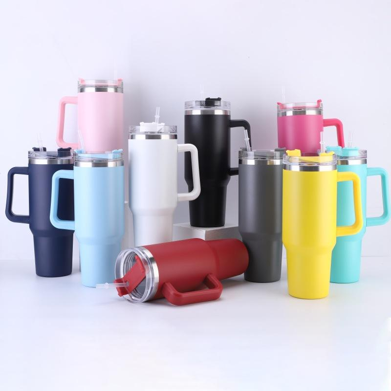 Spill-Proof Insulated Travel Mug, 1.2 L 3