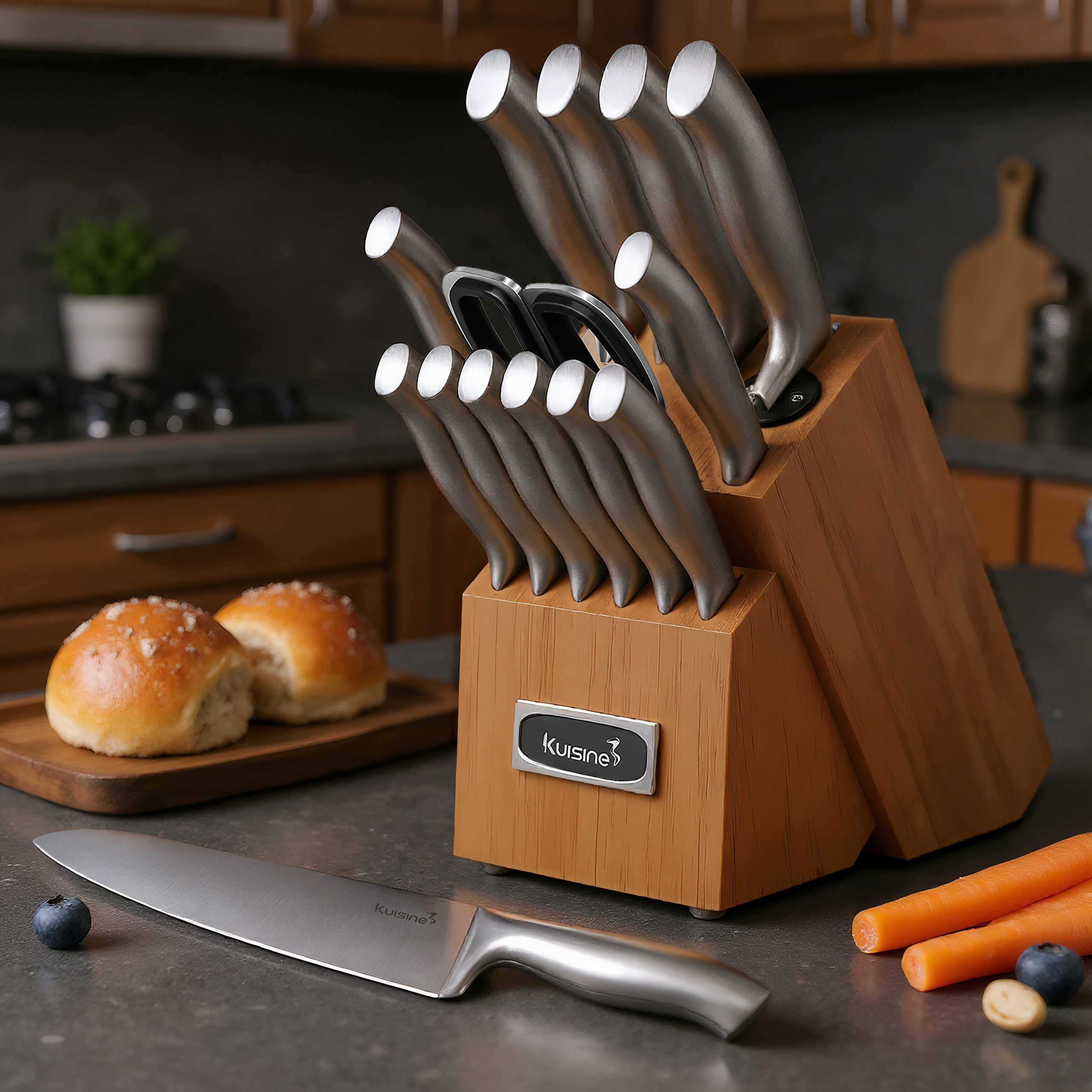 15-Piece Stainless Steel Kitchen Knife Set with Block 4