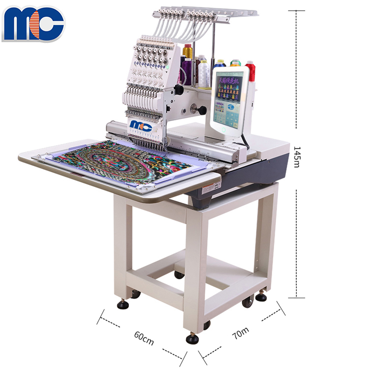 Smarte Stickmaschine mit mehreren Köpfen 4