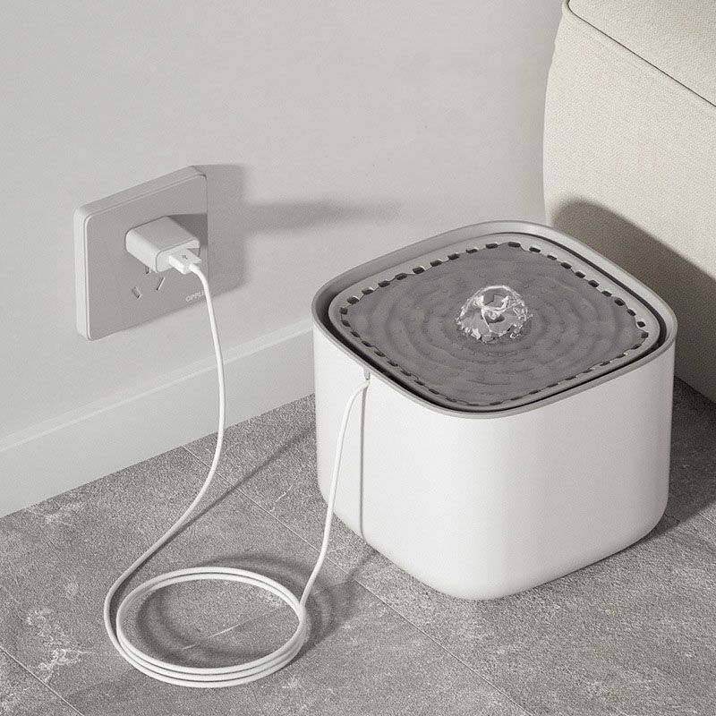 Automatic Filtered Water Fountain for Pets 4
