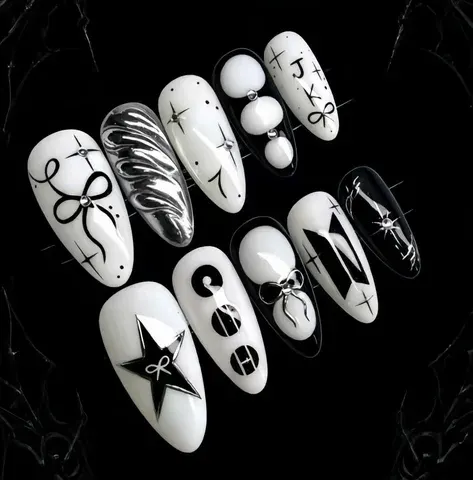10 Stück Handgefertigte Mandelförmige Vollflächige Nagelspitzen Mittellang Schwarz-weiß