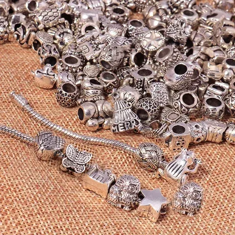 Metall-Charms