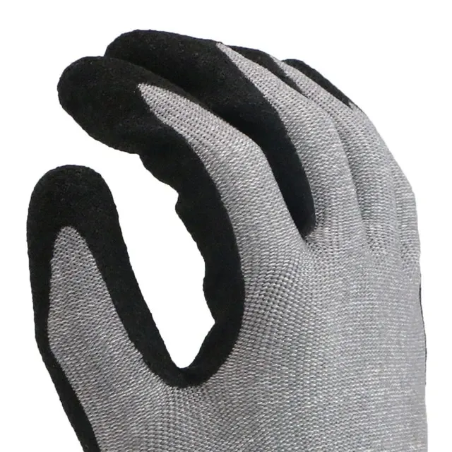 Cut-Resistant Gloves 2