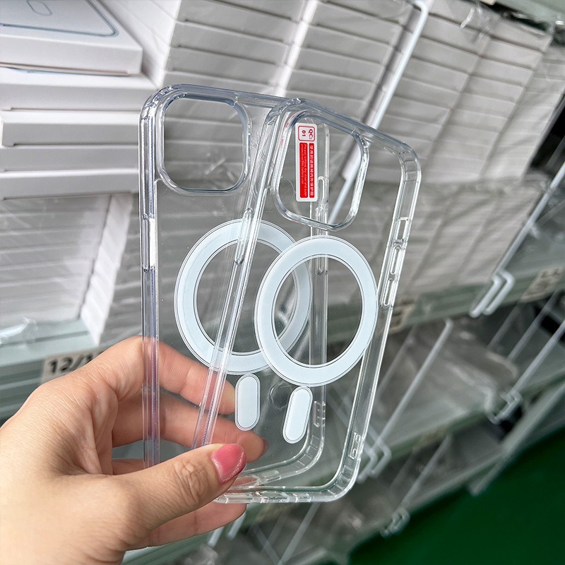 Anti-yellow Cover Transparent Magnetic Clear Case for IPhone17 3