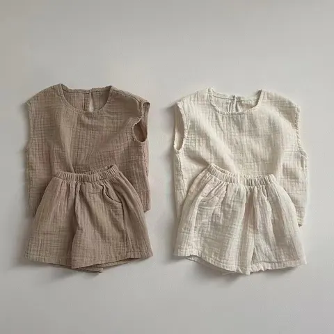 Kinder Weste Shorts-Set