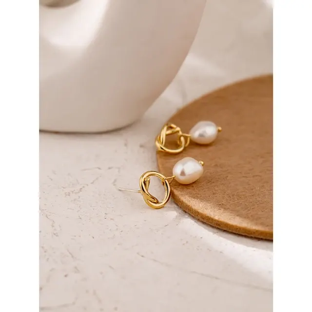 Pearl Drop Earrings 3