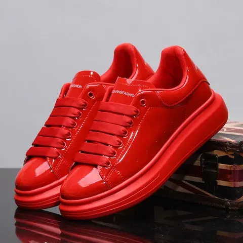 Plateau-Sneaker