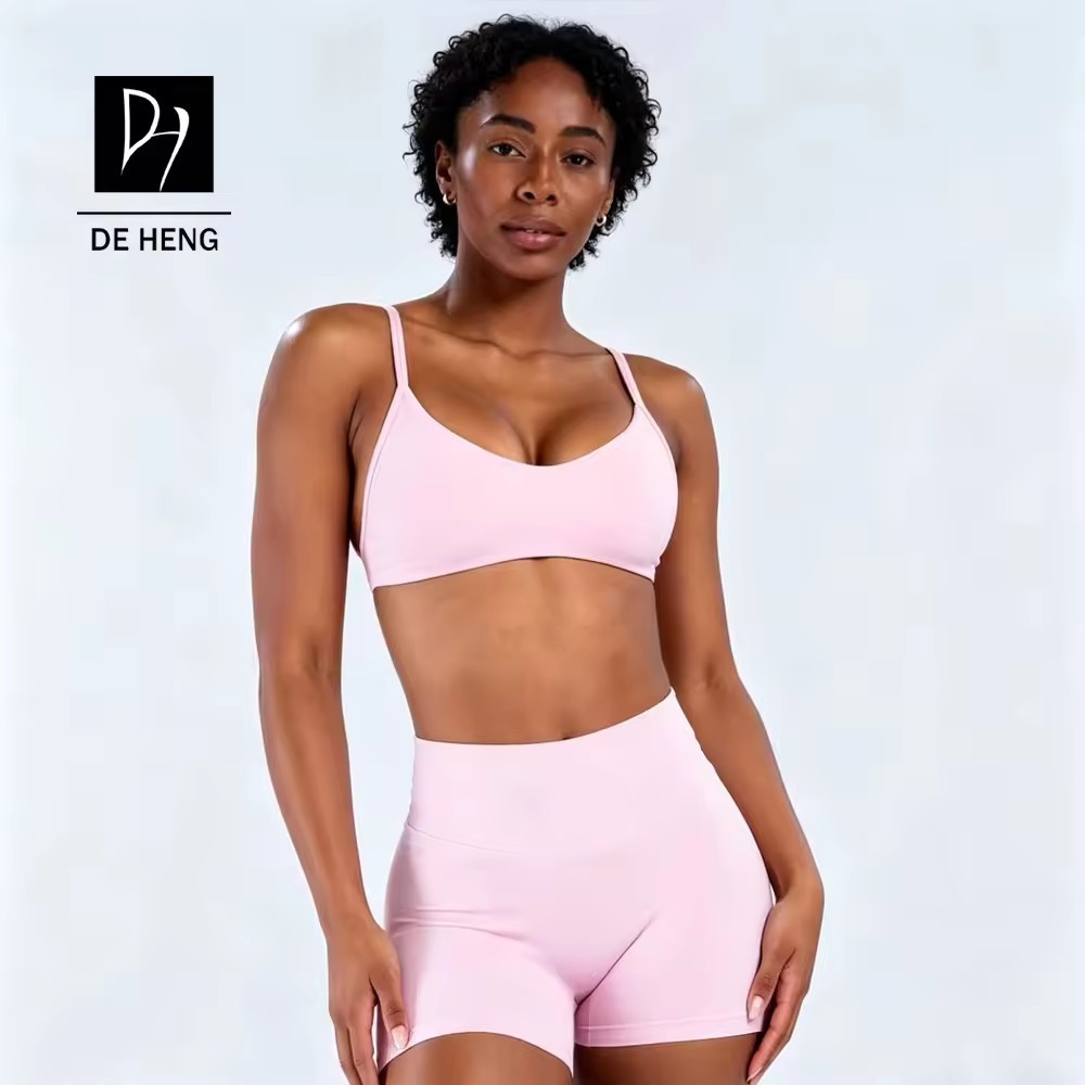Seamless Women's Sports Bra with Thin Straps 4