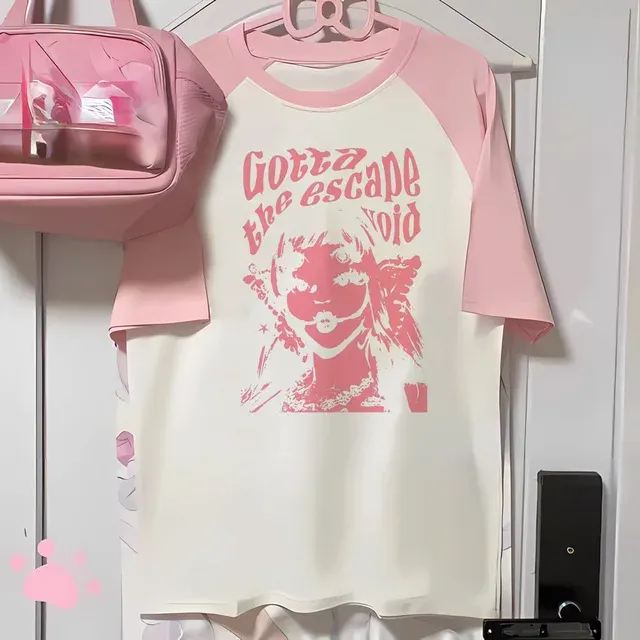 Graphic T-Shirt 2