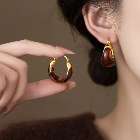 Ear Clips