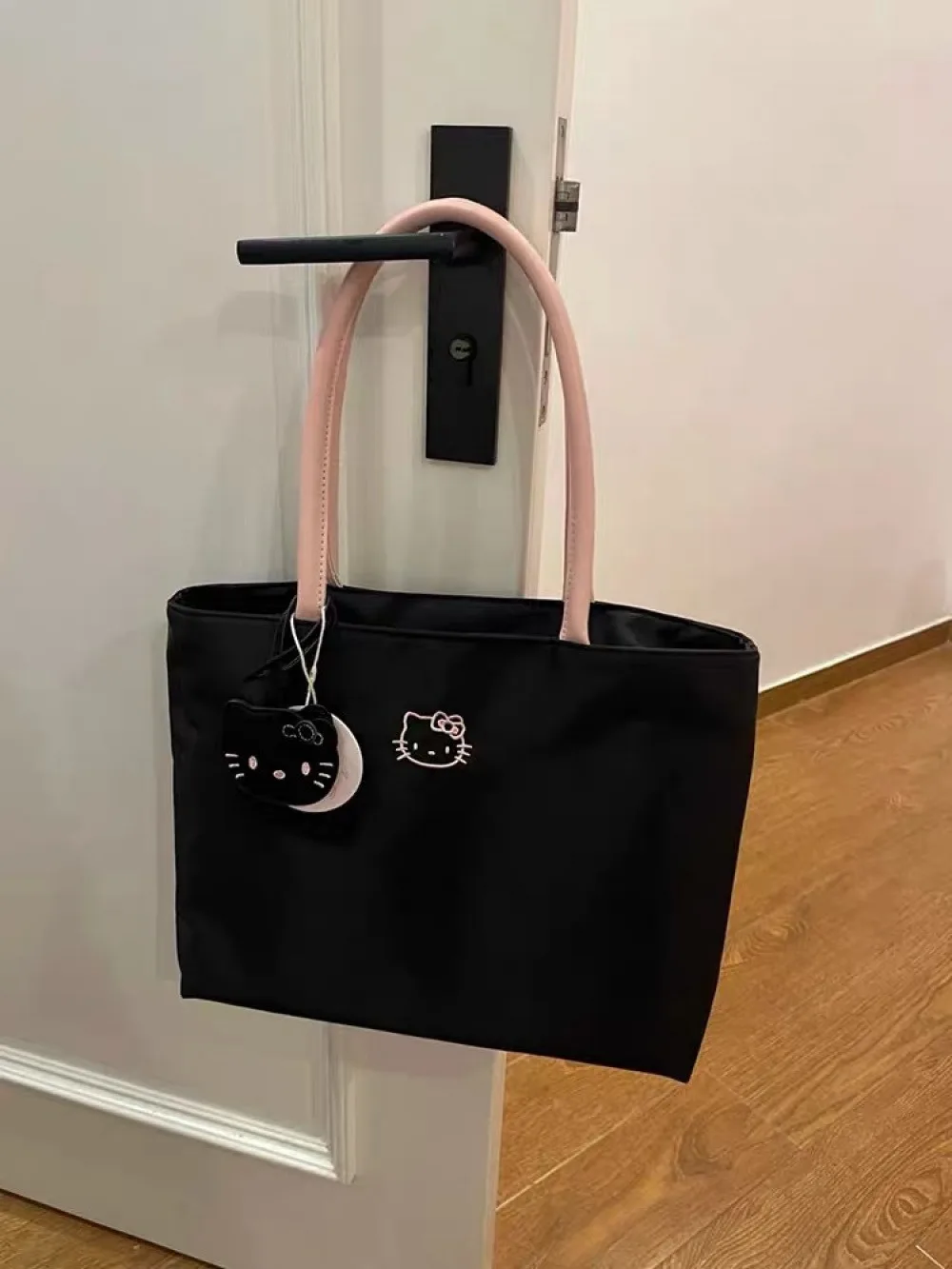 Geräumige Tragetasche mit Katzenstickerei Leichte Handtasche zum Tragen 4
