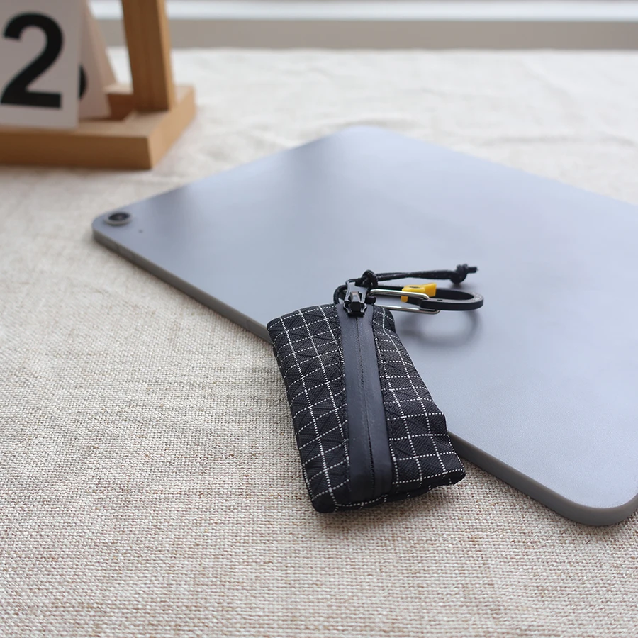 Ultralight Coin Pouch with D-Ring 3
