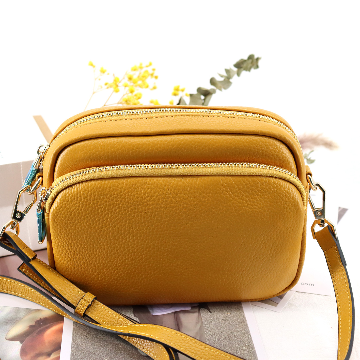 Women's Leather Crossbody Shoulder Bag 2