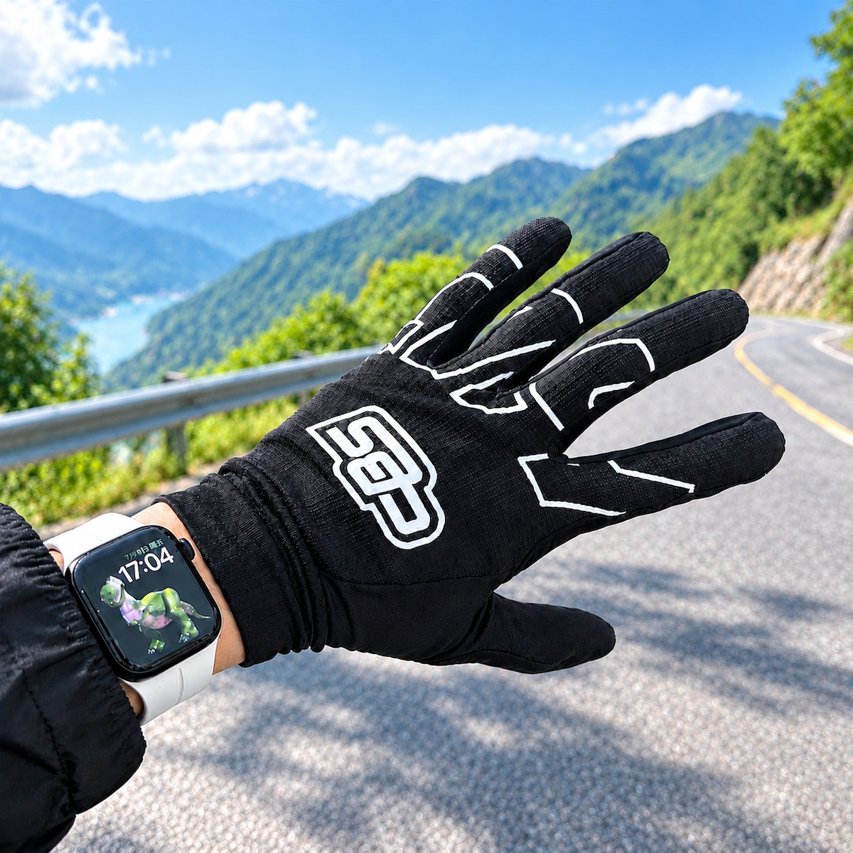 Summer Breathable Microfiber Motorcycle Gloves-Touch Screen Adjustable Wrist