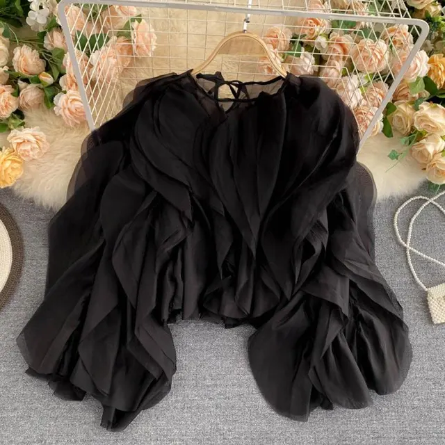 Elegant Women's Blouse with Lantern Sleeves 3