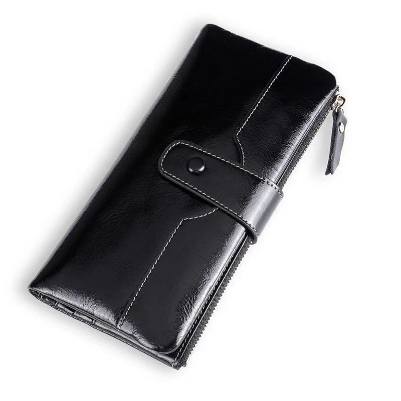 Ladies Long Wallet In Oil Wax Layer Cowhide