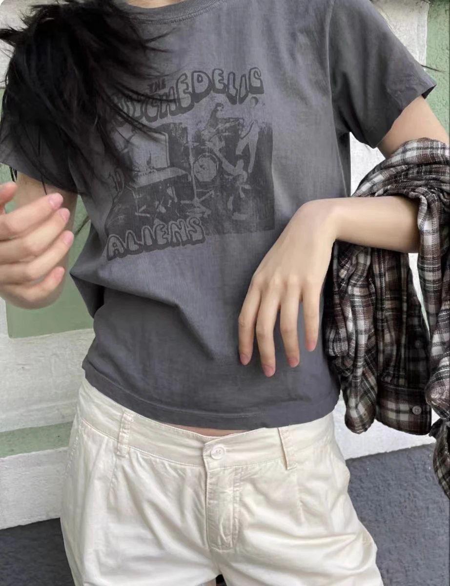 Klassische Rock Grafik T-Shirts Frauen Lässig Sommer Grau 3