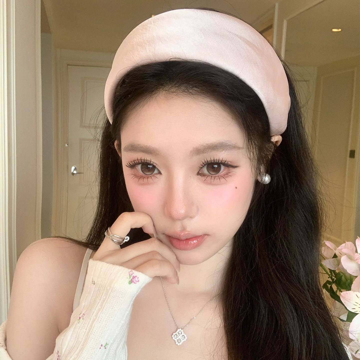 Glossy Satin Wide-Brim Headband 3