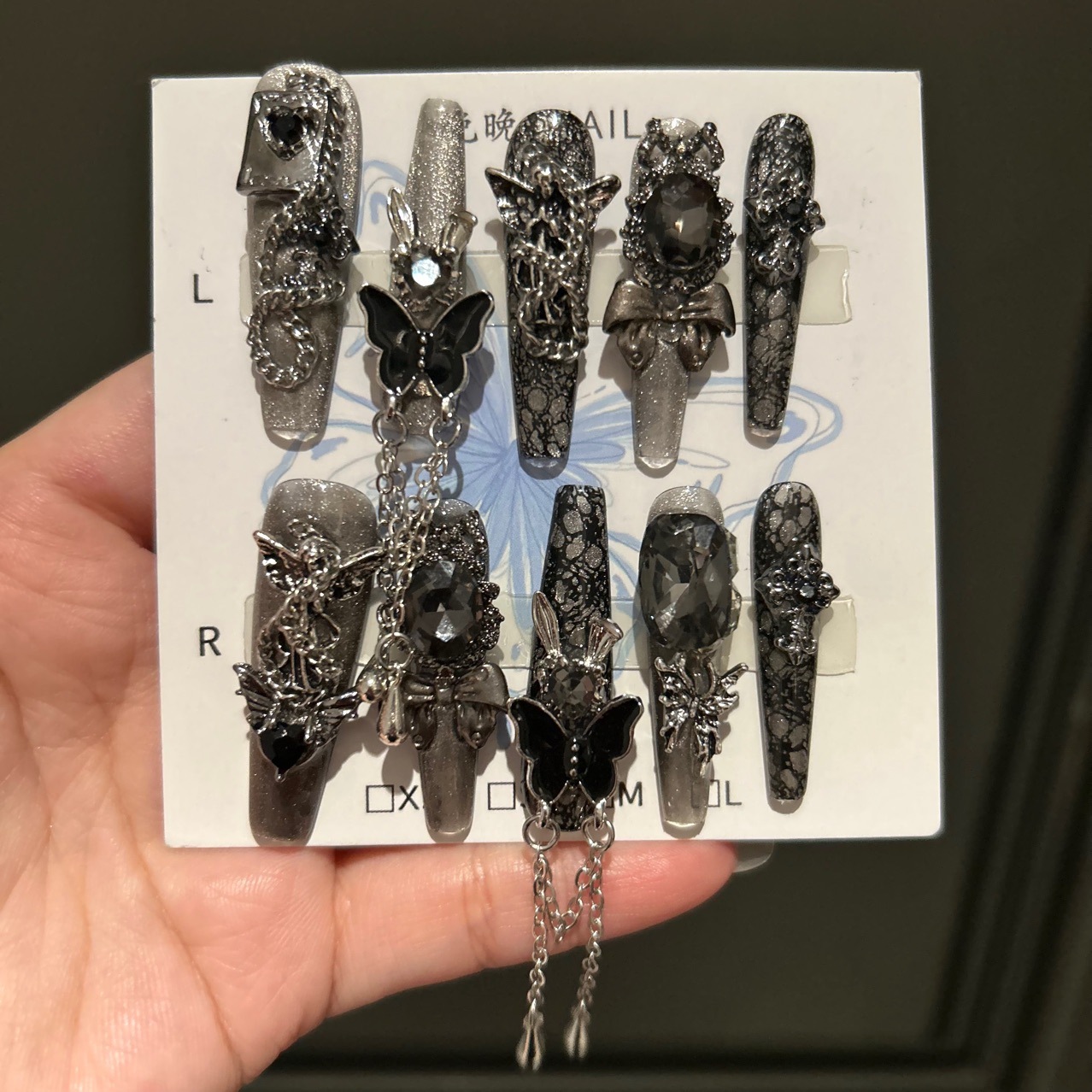 Quadratische Gel-Press-On-Nägel mit Strass 4