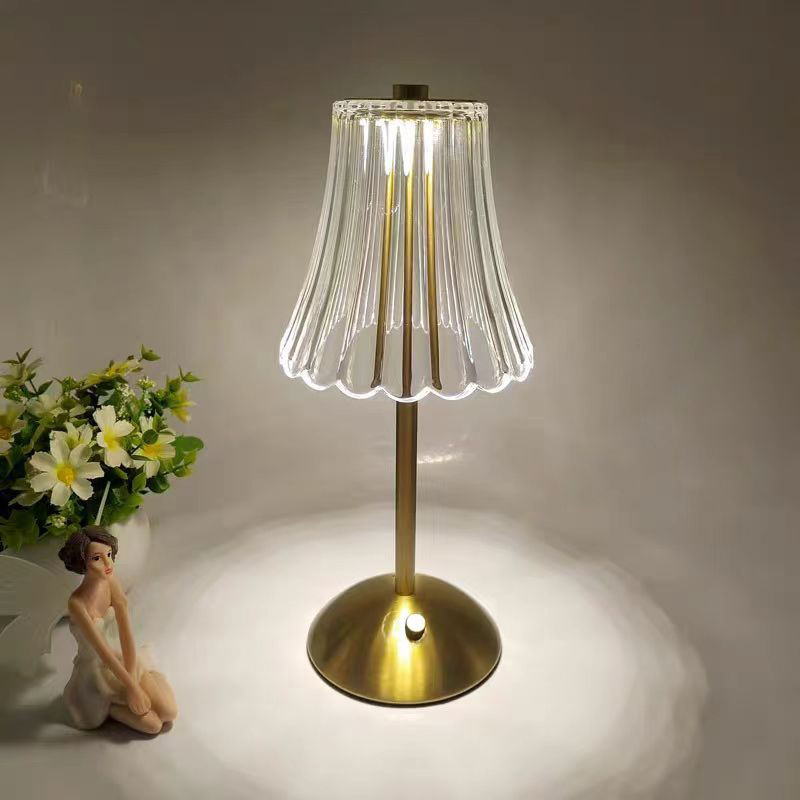 Nordic Modern Hotel Decor Bedside Luxury Desk Light 4
