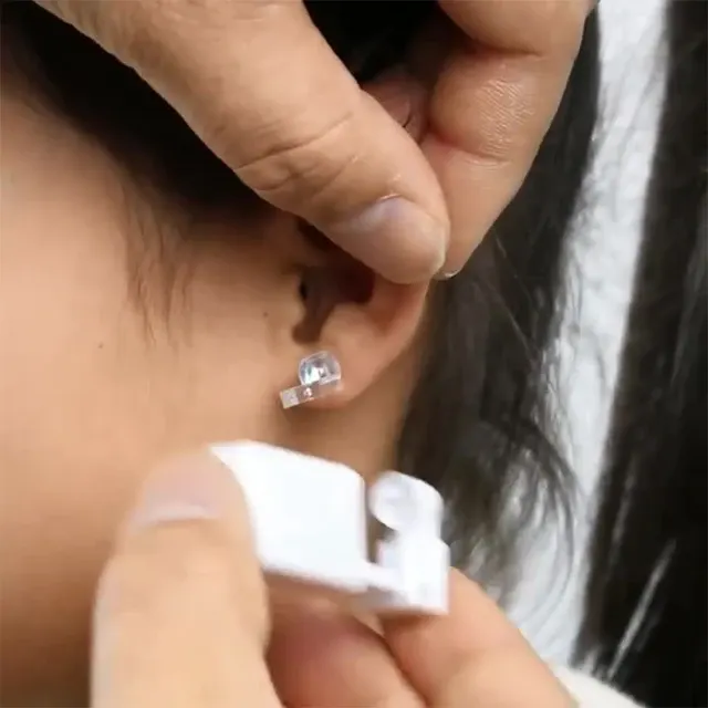 Ear Piercing Set 4