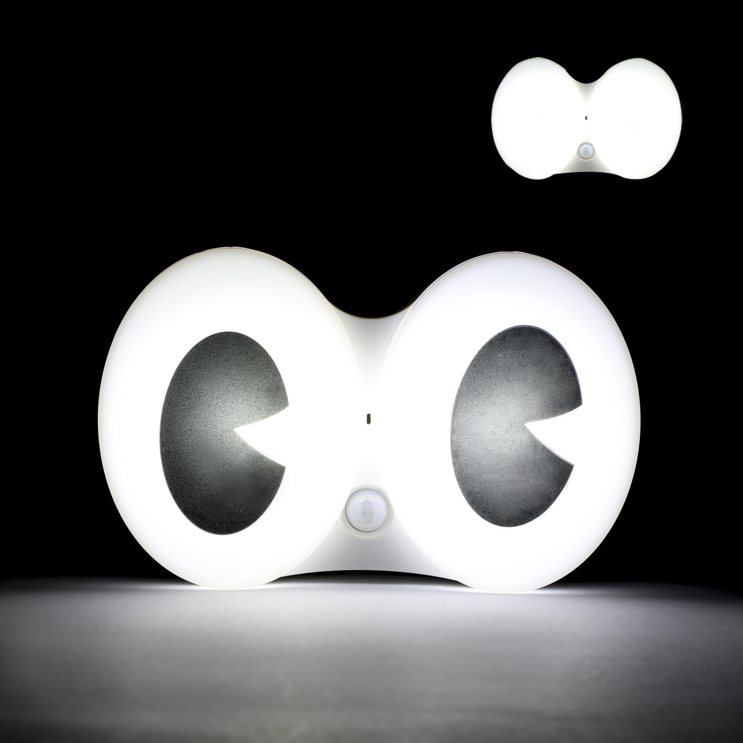Funny Design LED Modern Night Eye Mini Battery