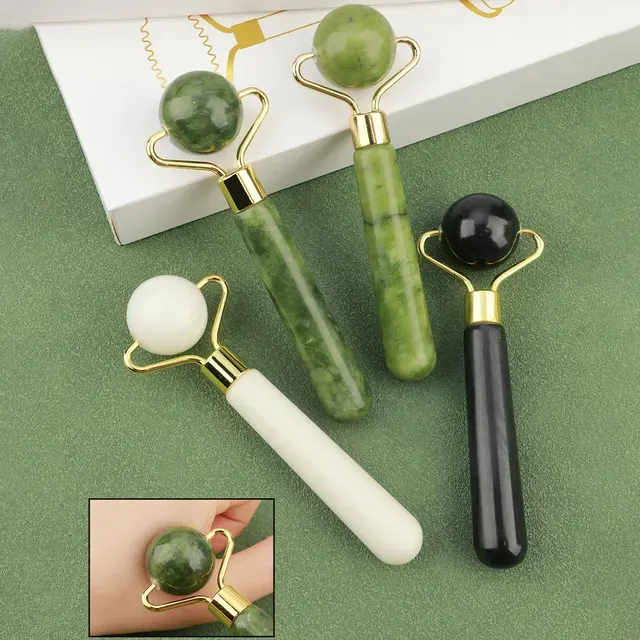 Jade Roller and Gua Sha Set 4
