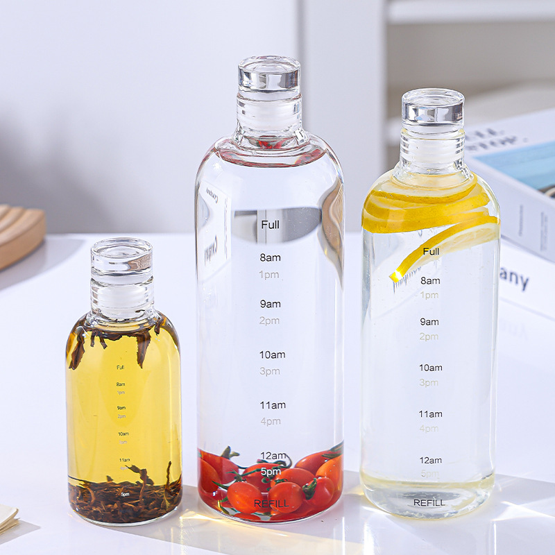 Borosilicate Glass Water Bottle with Airtight Lid 2