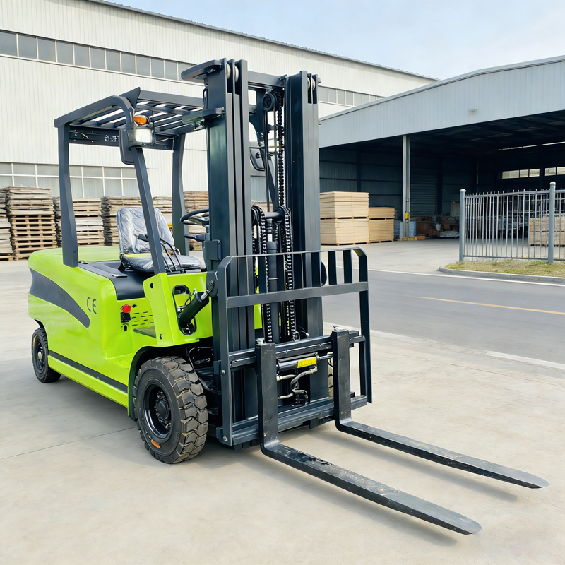 Electric Forklift, 2 to 3.5 Ton Capacity 2