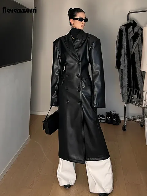 Ledertrenchcoat 3