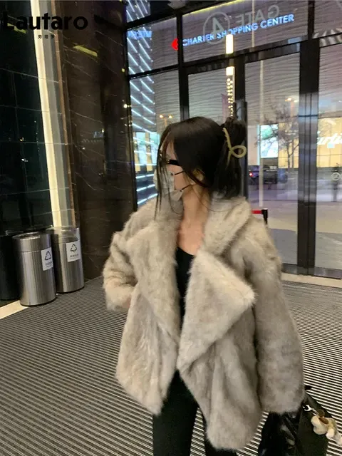 Women's Faux Fur Coat 3