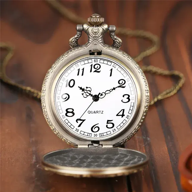 Wolf Pocket Watch With Necklace 3