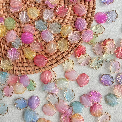 Acrylic Leaf Beads