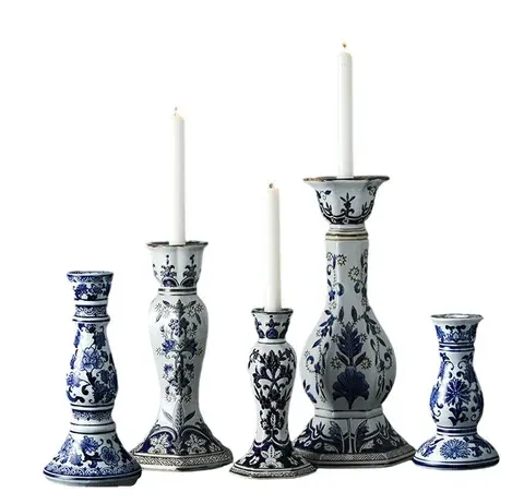 Blau-weiße Keramik-Kerzenhalter matt