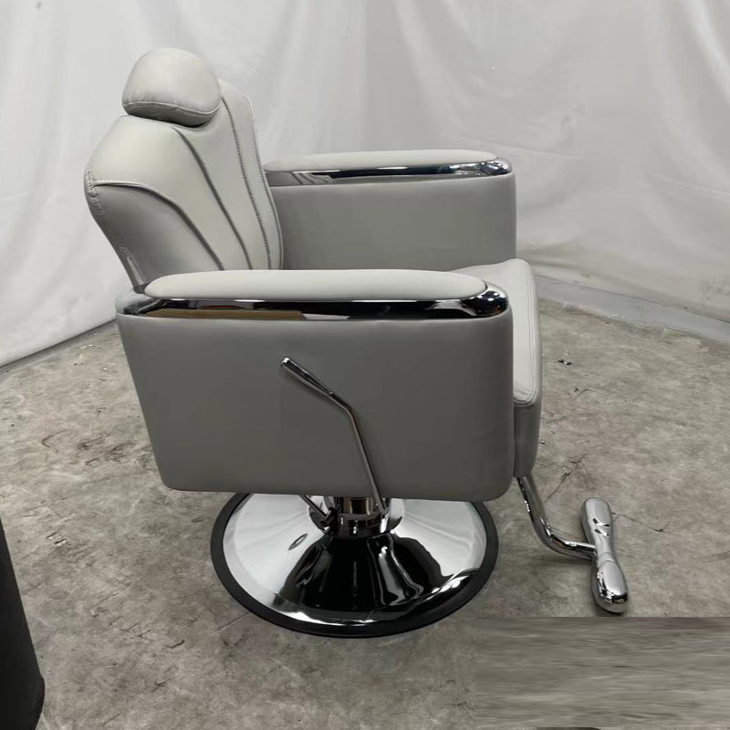 Black 360° Swivel Hydraulic Barber Chair 4
