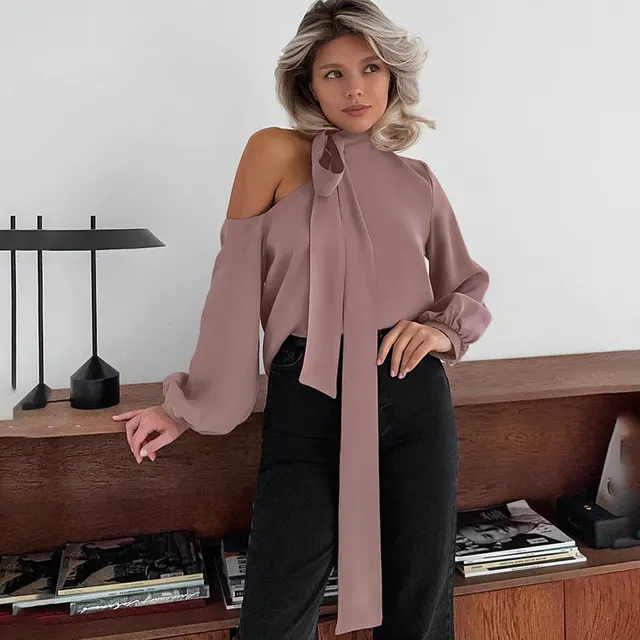 Off-Shoulder Blouse 1