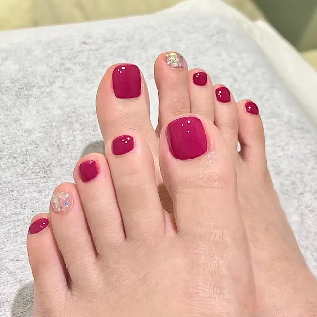 Wear Nail Polish Piece Rose Red Toenail Glitter 1