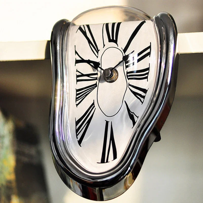 Surreale Schmelzende Uhr Geräuschlose Geschmolzene Wanduhr im Salvador-Dali-Stil 3