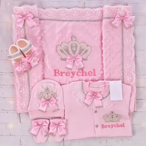 5-Piece Newborn Baby Gift Set with Embroidery