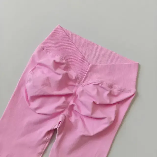 Butt-Lifting Leggings 2