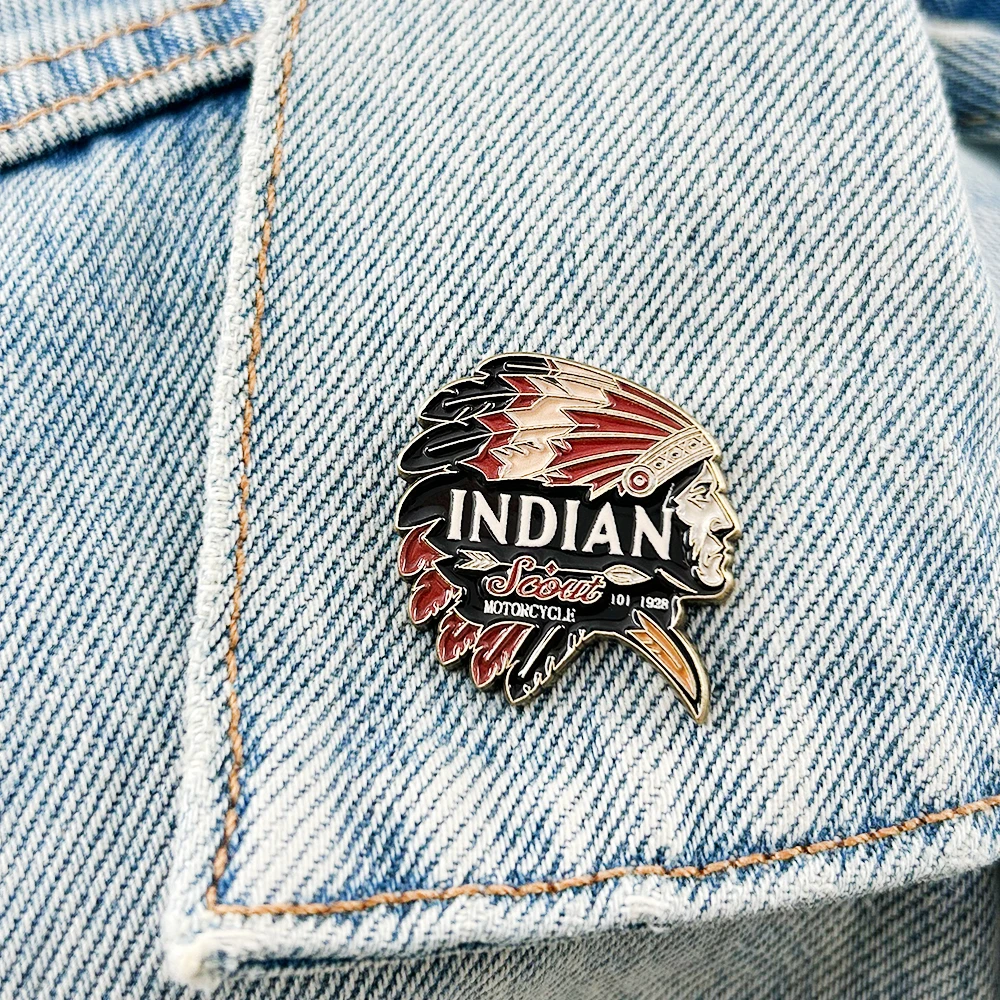 Vintage Enamel Metal Collector Lapel Pin