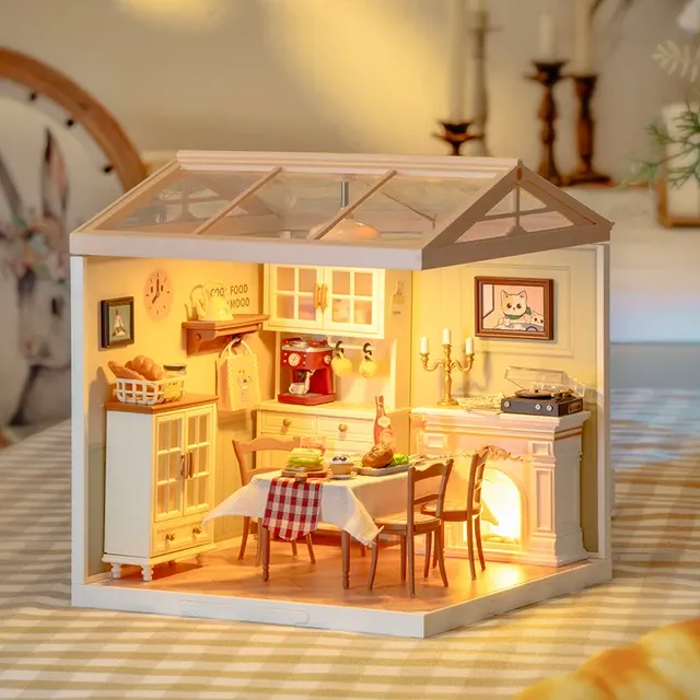 Miniature Dollhouse Kit 4
