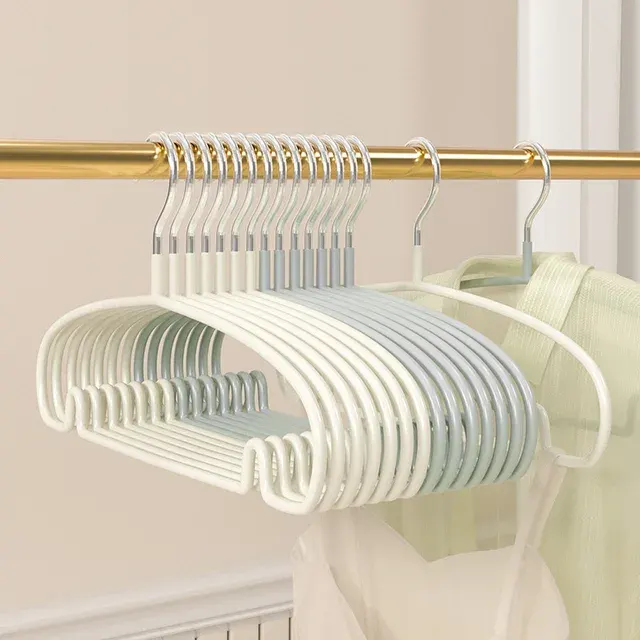 10-Piece Non-Slip Clothes Hangers Set 2