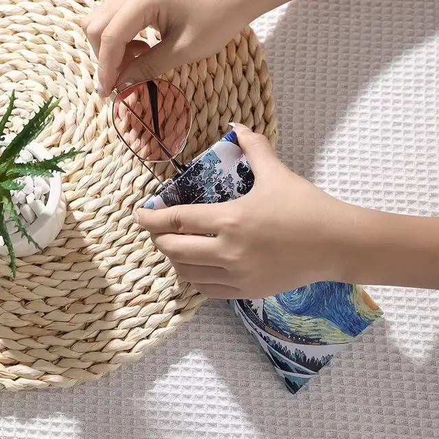 Eyeglass Pouch 3