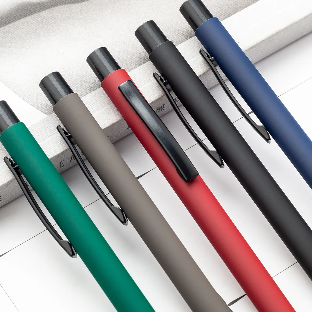 High-quality Simple Style Metal Ballpoint Pen Can Be